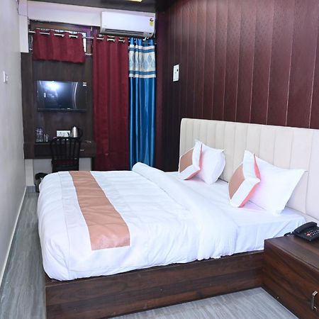 Sun High Stay Luxury Guest House Váránaszi Kültér fotó